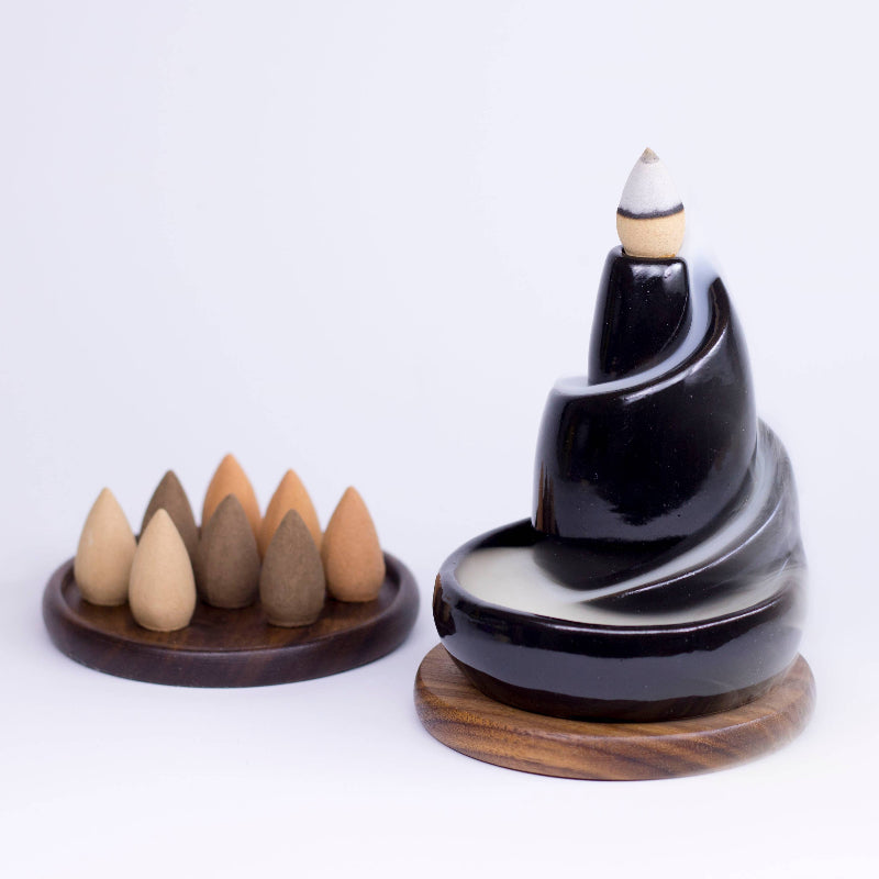 Porte-Encens Spirale à flux inversé et Cônes d'Encens 3 parfums