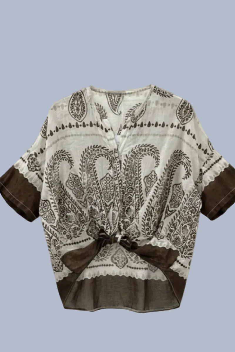 Chemise à manches courtes et beaux motifs aux tons de blanc et marron