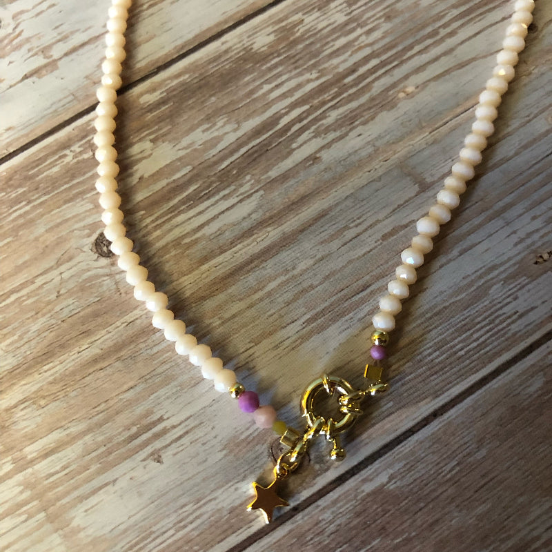 Collier Bonnie en perles naturelles - Ecru - Fermoir anneau marin plaqué or