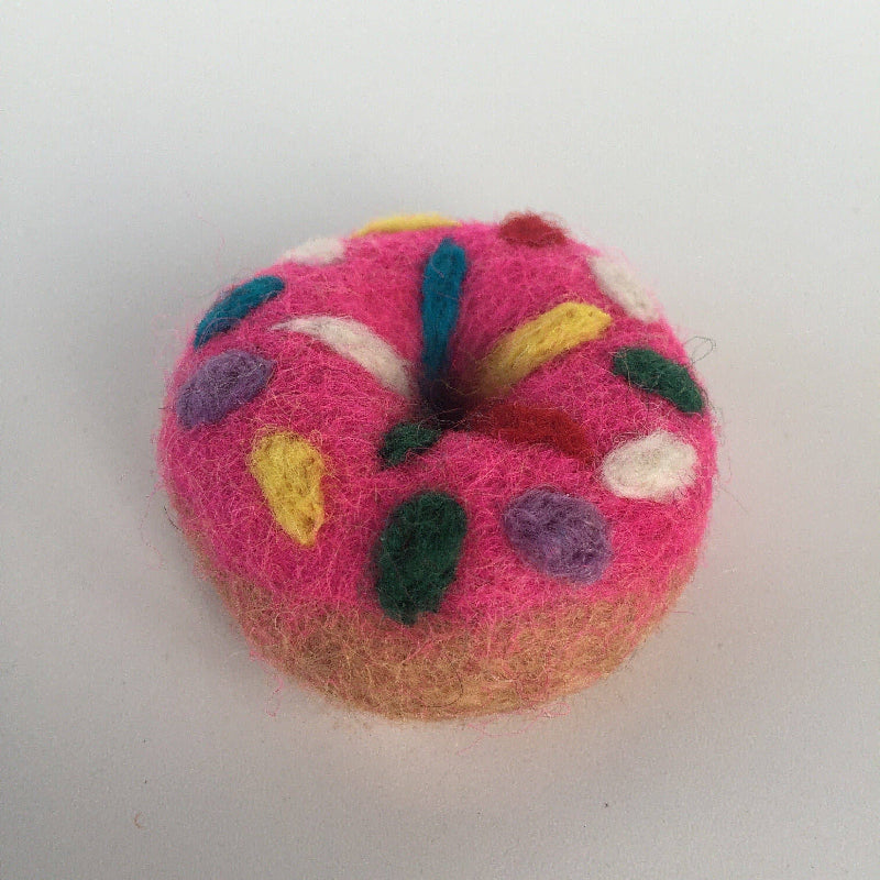 Jouet pour chat - Donut ou Poisson colorés en laine feutrée